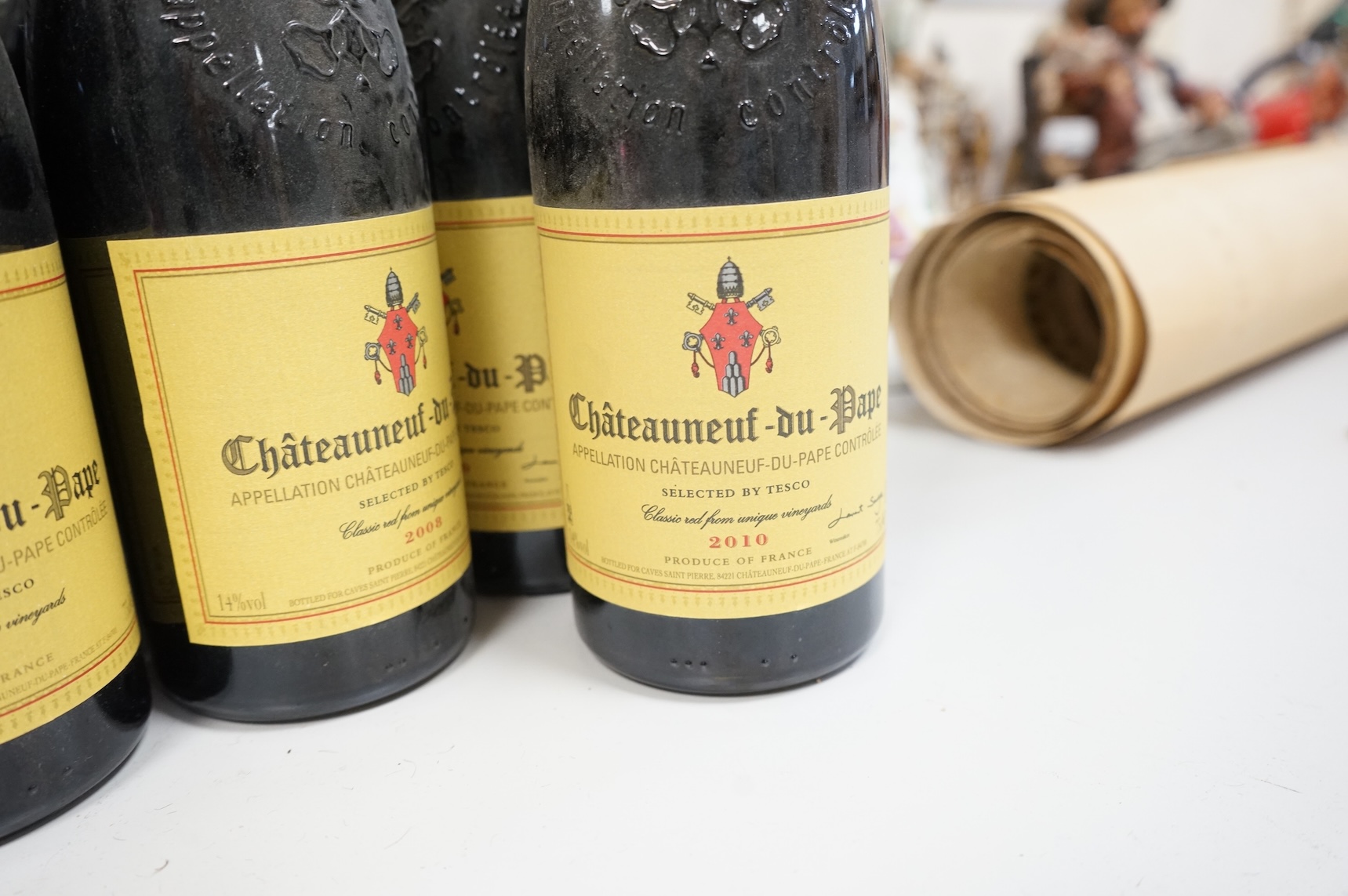 Eighteen bottles of Chateuneuf du Pape, bottled for Tesco, 2008 (13) and 2010 (5)